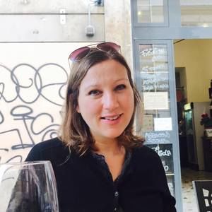 Meet your Posher, Priscilla